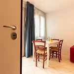 La Pergola Al 5 Apartment *